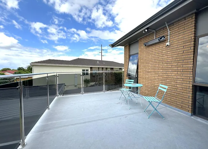 Holiday home Spacious Retreat With Mountain View Rotorua